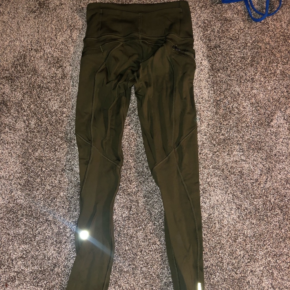 Lululemon army green leggings